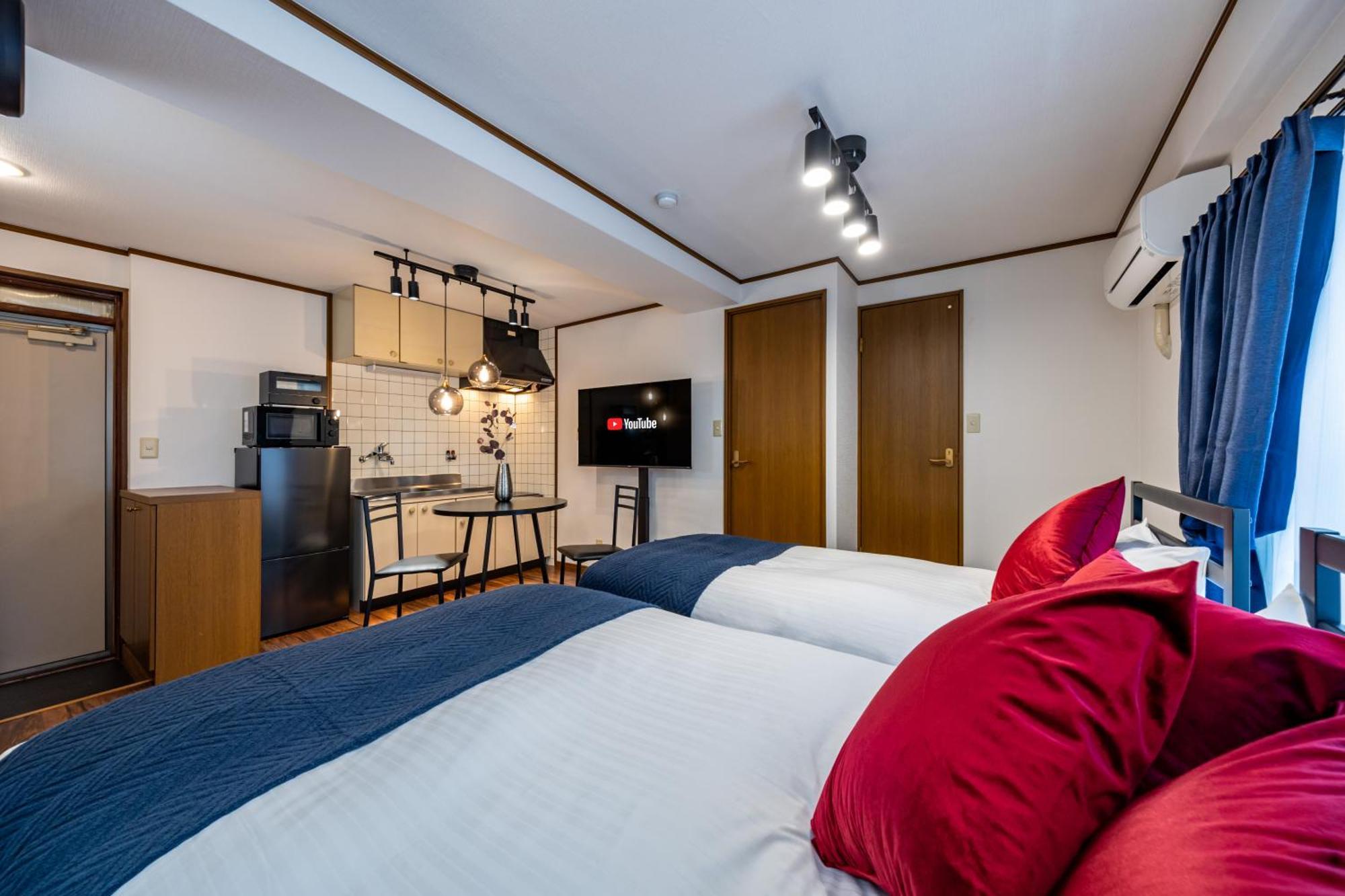 Apartment アリタハイツ難波501 *